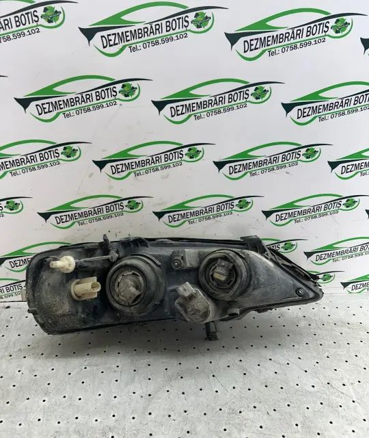 Far stanga Opel Astra 2000 1.7 DTi MT (75 hp)