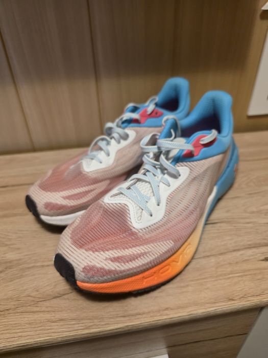 Маратонки Under Armour
