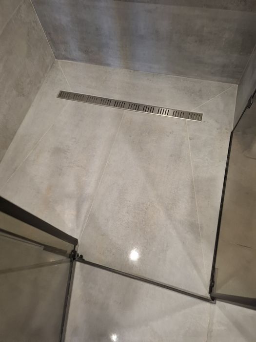 Кафельщик .Ванны под ключь.