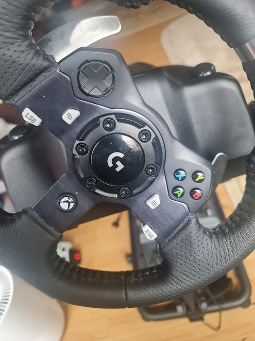 Volan, cadru, schimbător viteza  și pedale Logitech