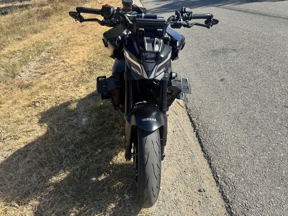 Yamaha mt09 2025 naked
