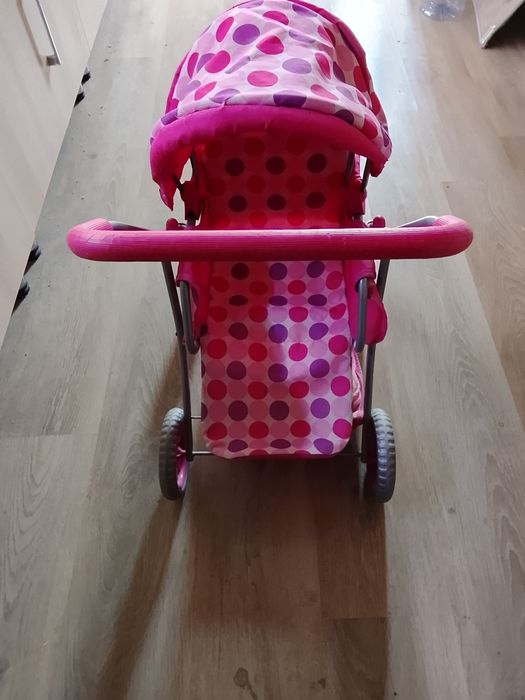 Коляска для кукол