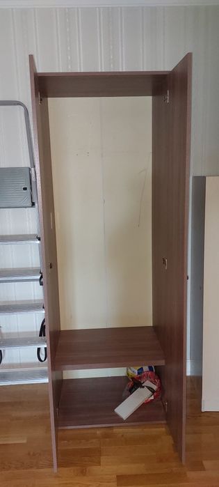 Продам шкафы б/у
