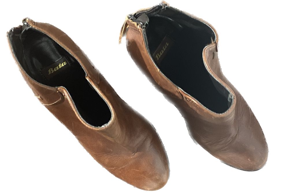 Ghete Bata piele naturala 36
