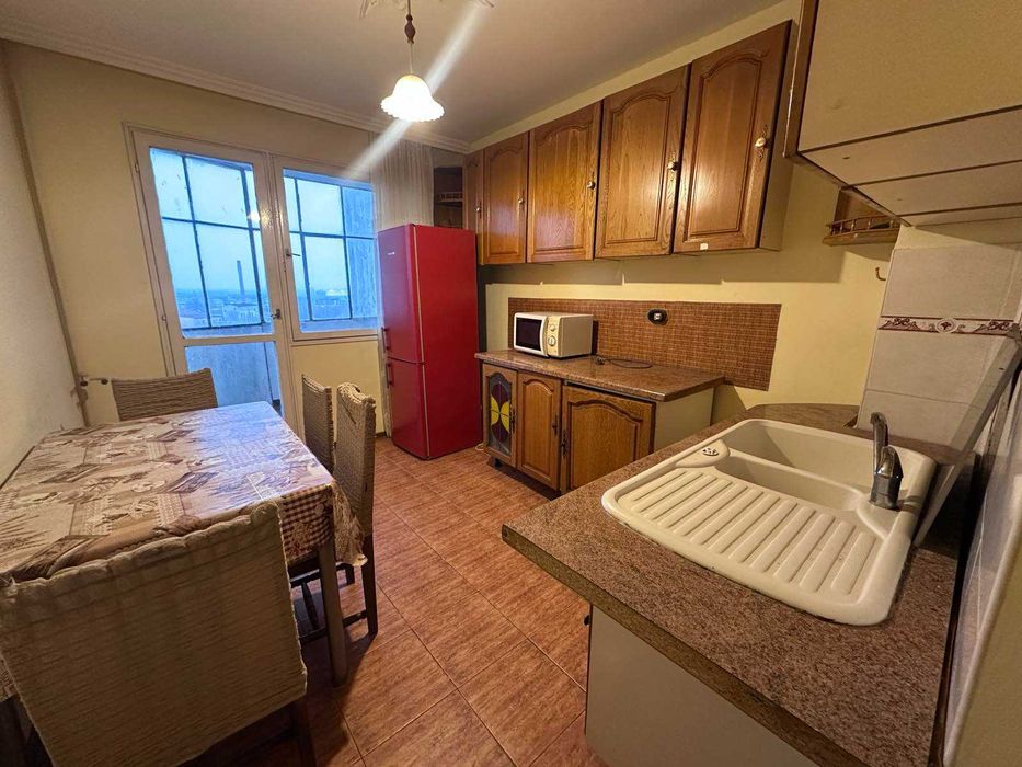 Тристаен апартамент в Кършияка