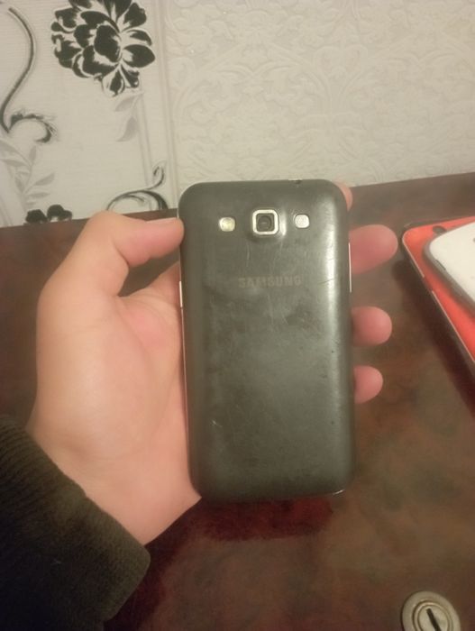 Telefon zapchastlari