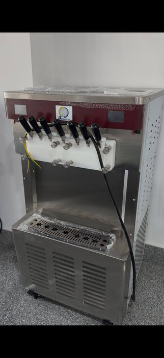 Мороженное аппарат,фрезер,фризер,фризир