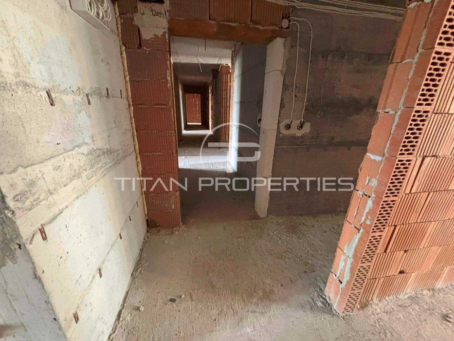 Тристаен апартамент Южен