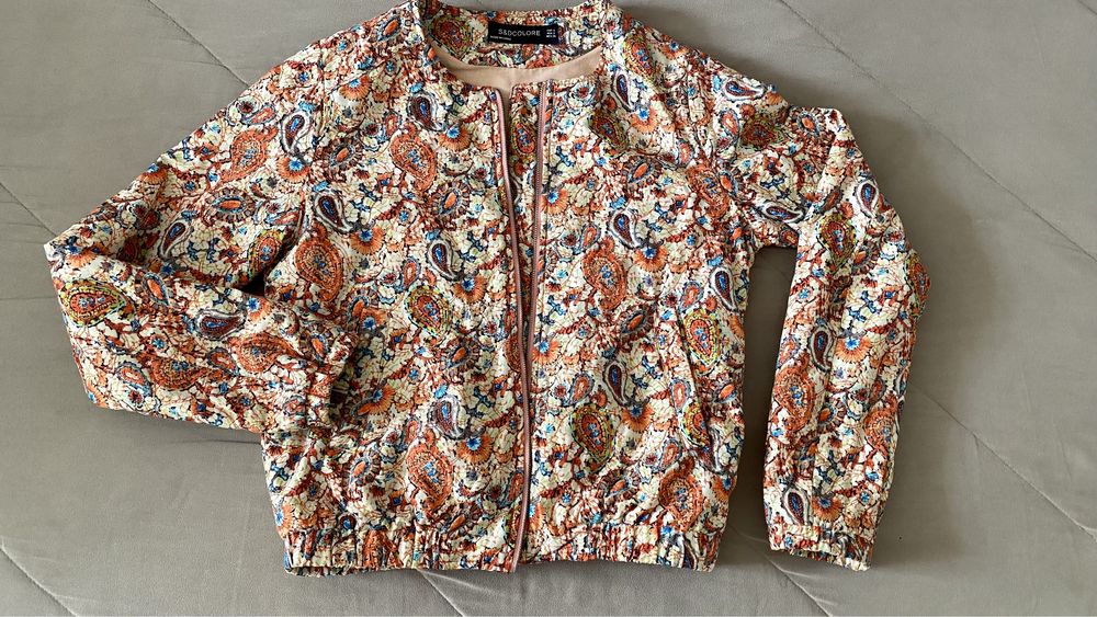 Ветровки женские, парка