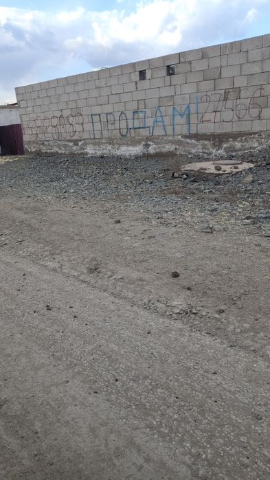 Не(Достроянный Дом)с дополнительным участком.