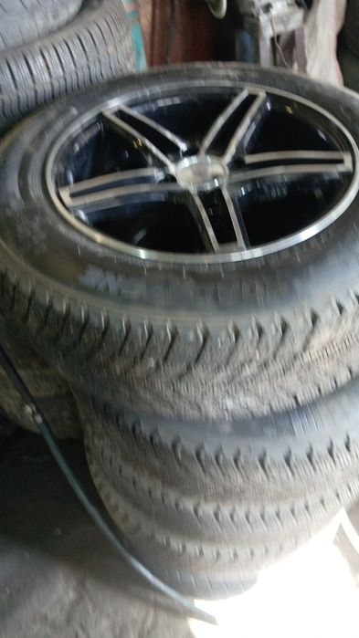 Автошины на авто