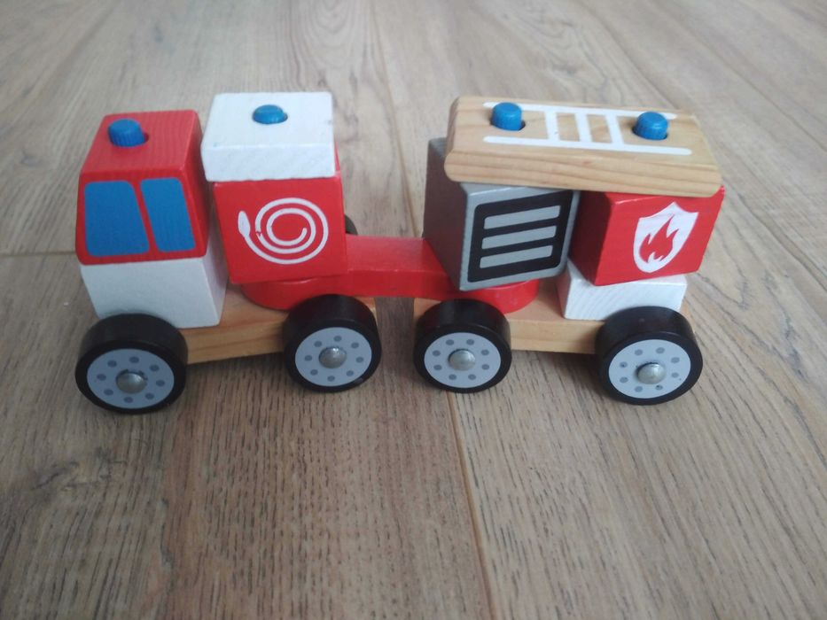 Дървено цветно влакче играчка конструктор