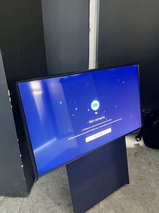 Продам телевизор Samsung The Sero