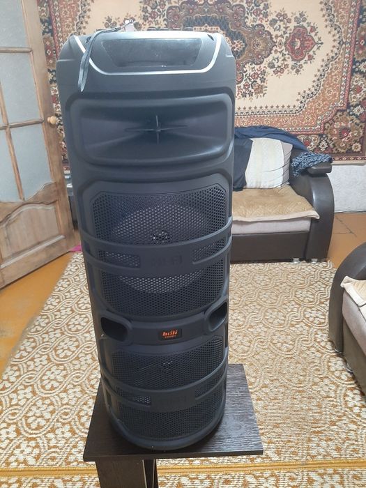 Продам большую колонку