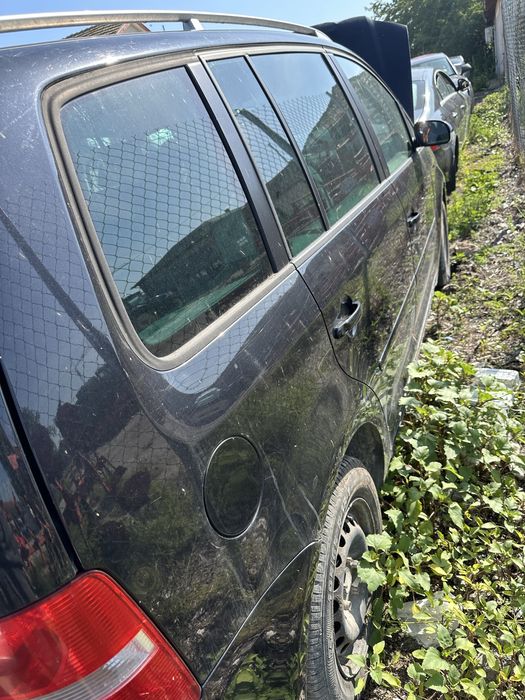 На части Vw Touaran Dsg автомат 2.0тди Bkd теглич преграда N1 печка