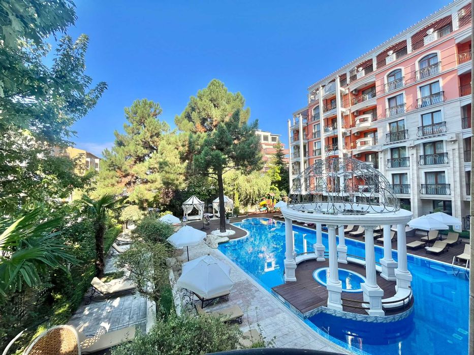 Дава се под наем Тристаен апартамент в к.к. Слънчев бряг - 71 кв.м за 400 € - Снимка #1