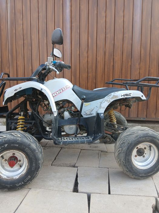 Продам квадроцикл