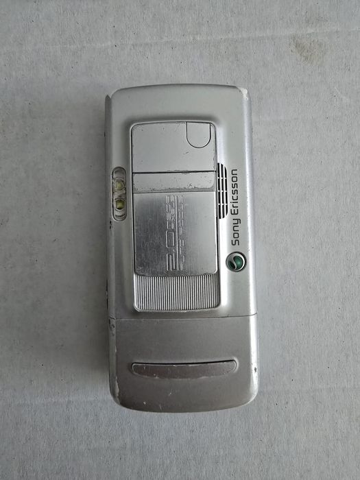 Vand sony ericsson k750i perfect functional,decodat.