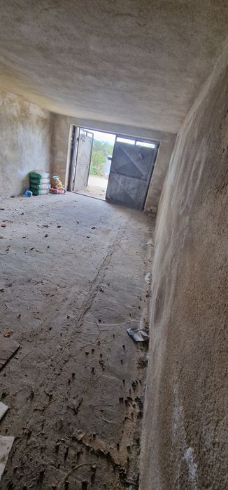 Продава се Къща в с. Батово, Област Добрич - 200 кв.м за 204 €/кв.м - Снимка #9