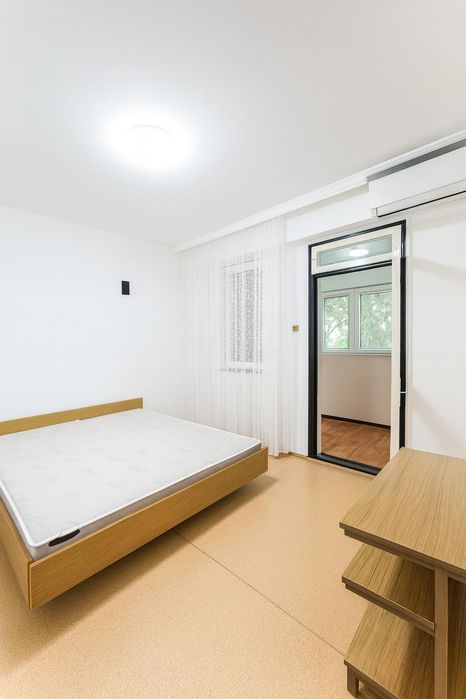 Дава се под наем Двустаен апартамент в Пловдив, Кючук Париж - 65 кв.м за 357 € - Снимка #3