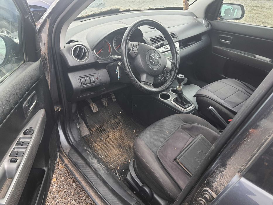 На части! Mazda 2 1.4i