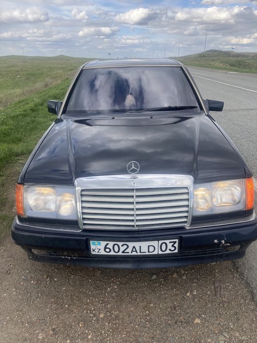 Mersedec-Benz E230