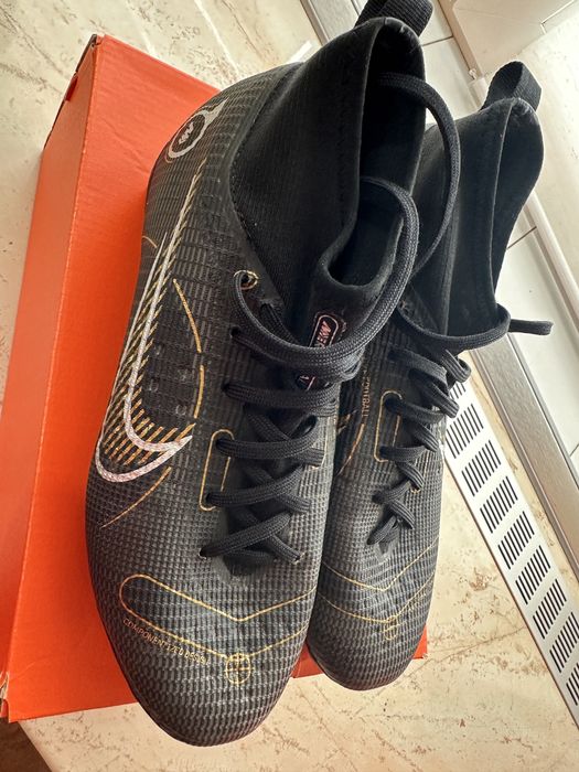Ghete de fotbal Nike JR Mercurial  SUPERFLY 8 PRO FG Marimea 35.5