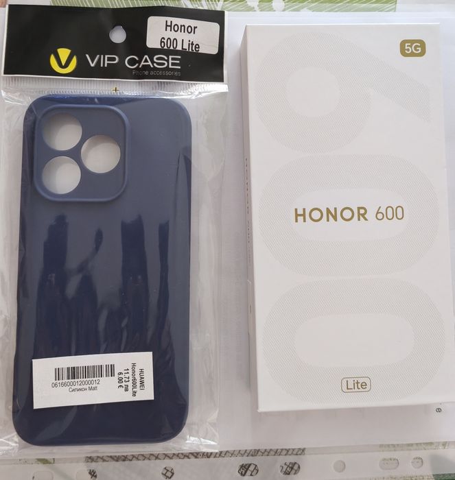 Honor 600 lite.Чисто Нов с две години гаранция от Технополис