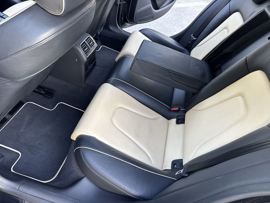 Audi A5 S-Line Quattro 2.0 TDI 170 CP | Manual 6 trepte | Trapa | Piele | Bi-Xenon | Keyless