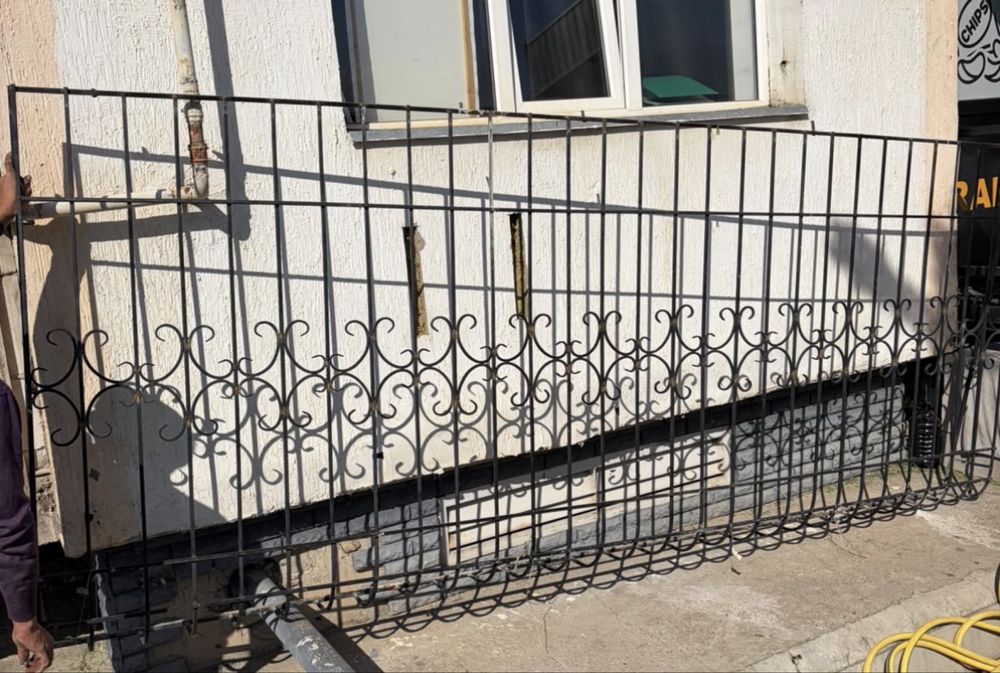 Продам решетку для окон