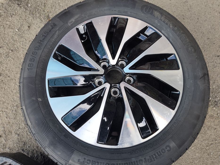 15" оригинална резервна гума с джанта за Vw Polo.
