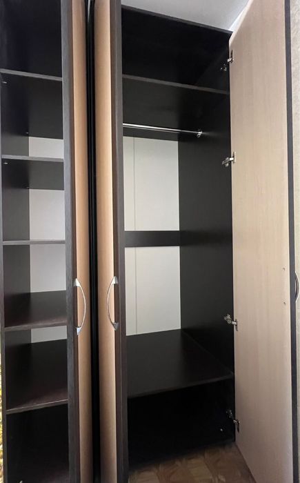 Шкаф для одежды - собранный