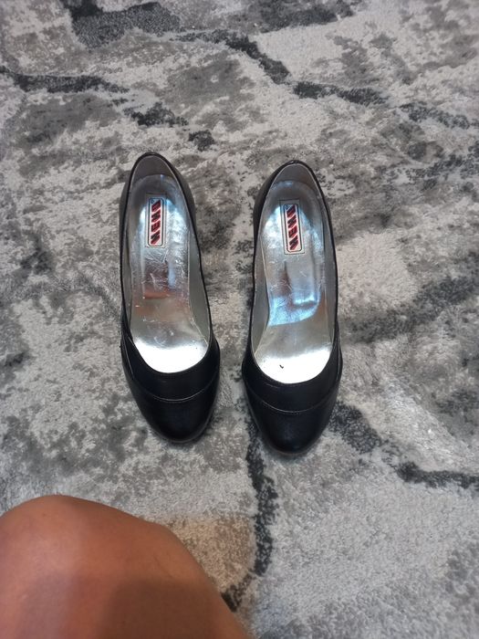 Pantofi piele naturala nr 35