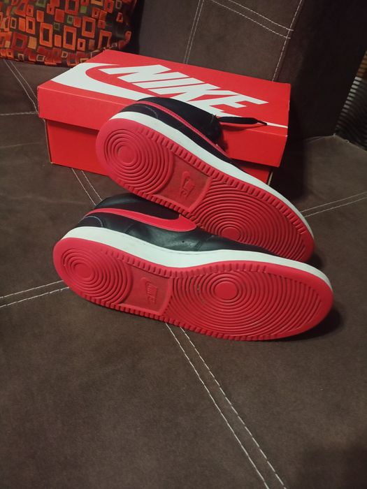 Nike court visión
