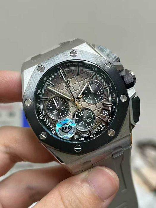 audemars piguet offshore нов модел /зелен