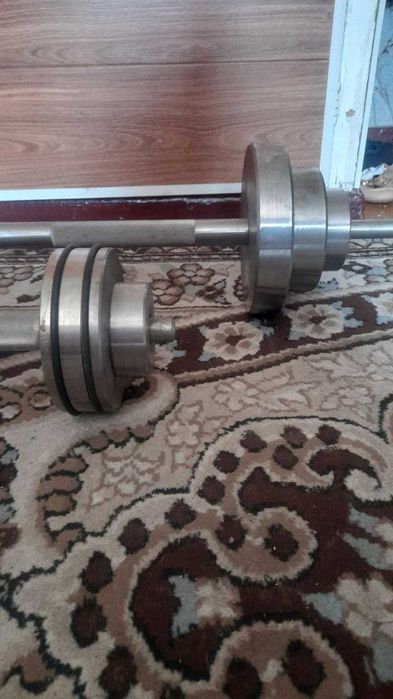 Продаются гантели и штанга!