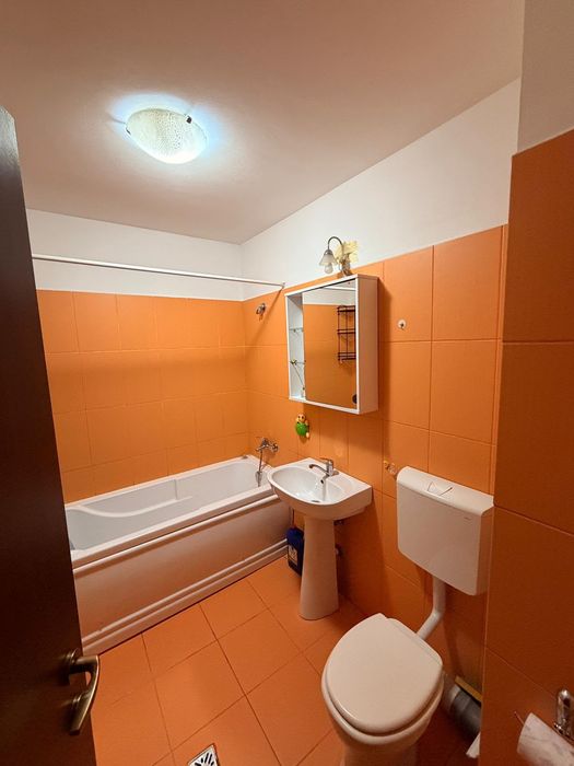 Vând Apartament pe Calea Baciului