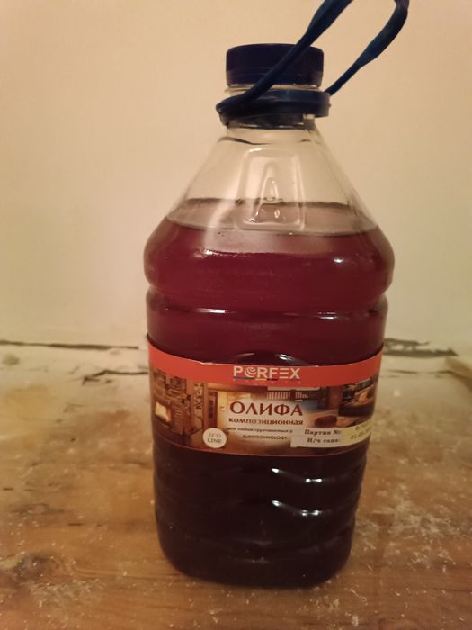 Продам олифу, осталась после ремонта. Возможно кому нужна будет.