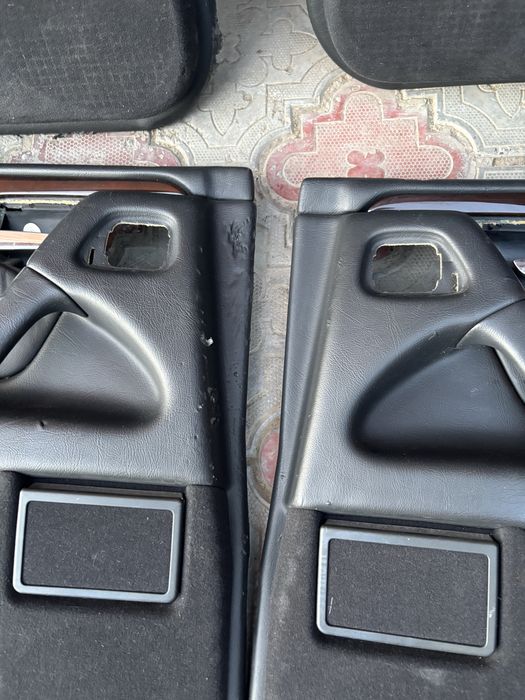 Дверные обшивки w210