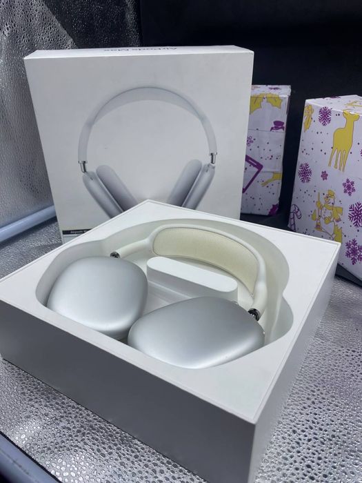Наушник Air pods max