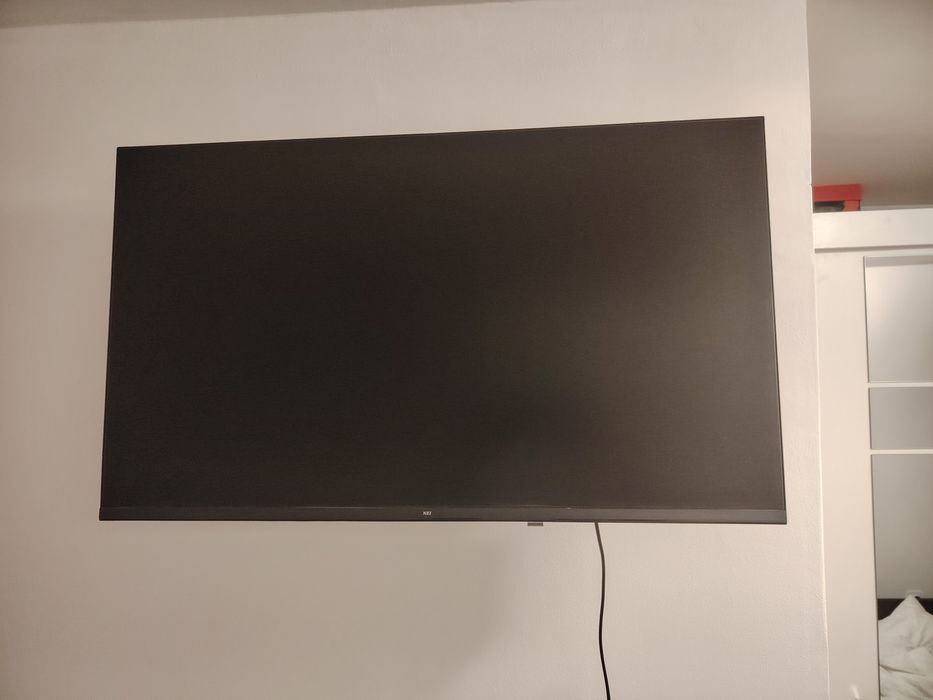 Se vind 2 televizoare