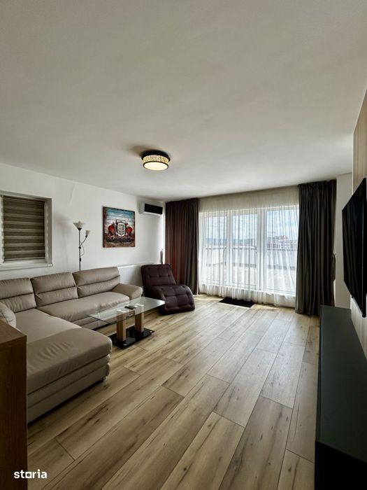 Penthouse Exclusiv cu Terasa Panoramica si Vedere la Lac