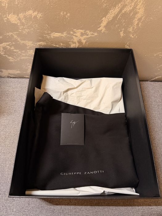 Giuseppe Zanotti оригинални обувки