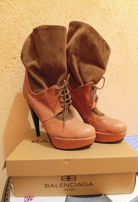Боти от естествена кожа и велур Balenciaga