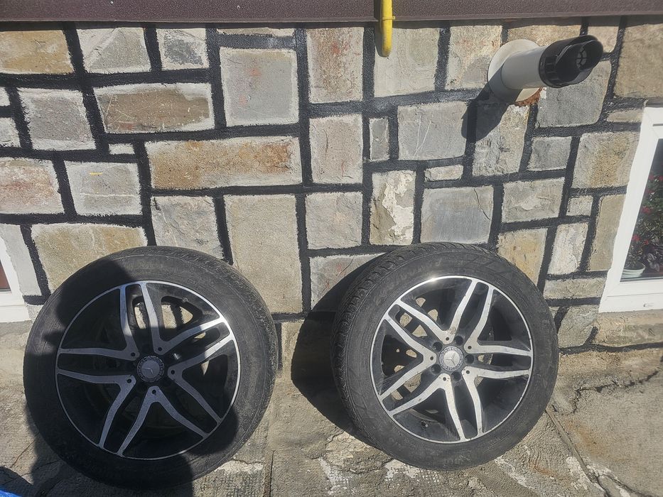 Vând /schimb  jante Mercedes-Benz