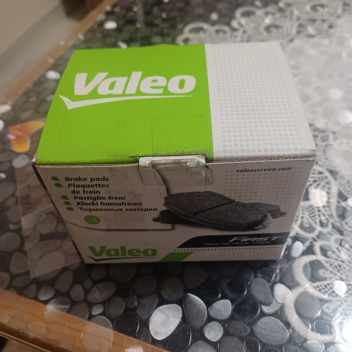 Накладки Тойота Аурис