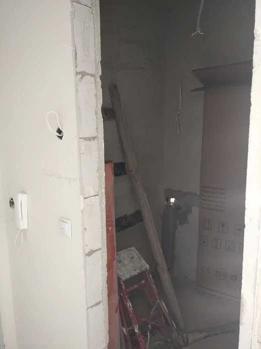 Продава се Двустаен апартамент в Варна, Погреби - 75 кв.м за 1658 €/кв.м - Снимка #7