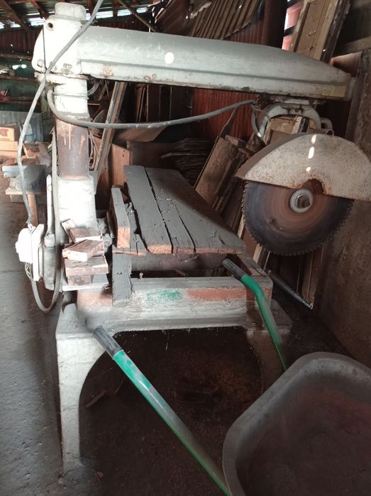 Продам деревообрабатывающие станки