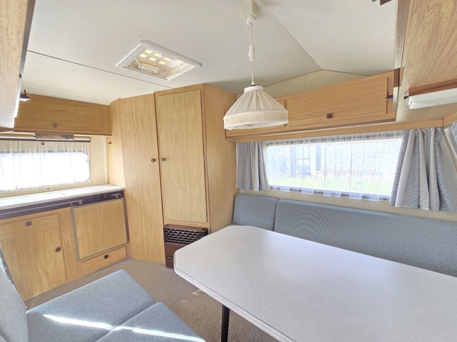 Продава се караване AVENTO MASTER 350 TL