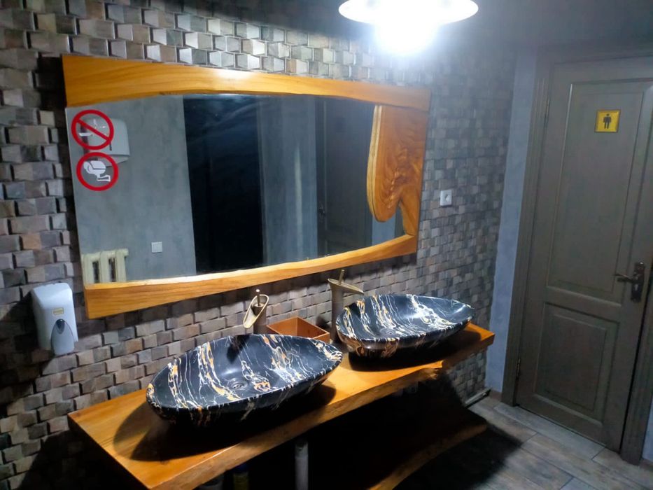 Сдам в аренду ресторан караоке